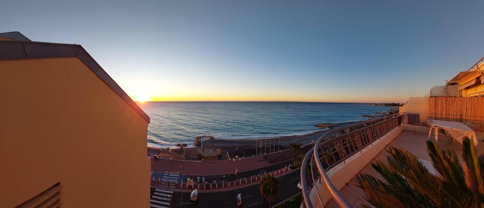 Le Grand Bleu Apartment นีซ ภายนอก รูปภาพ